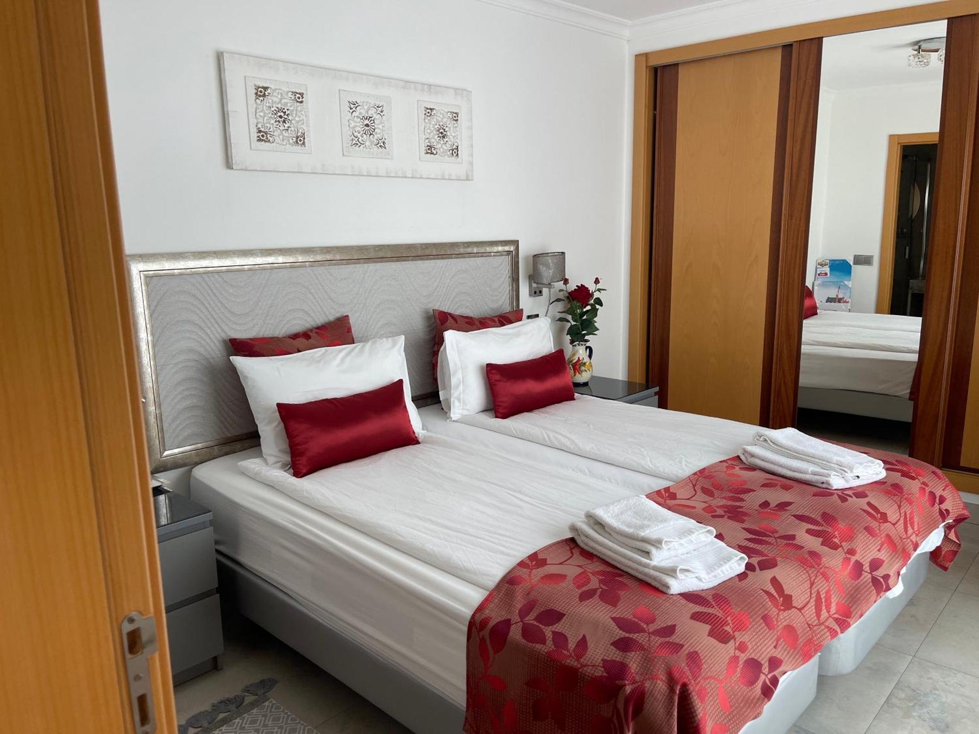 The Birds Nest Villa Alvor Bagian luar foto